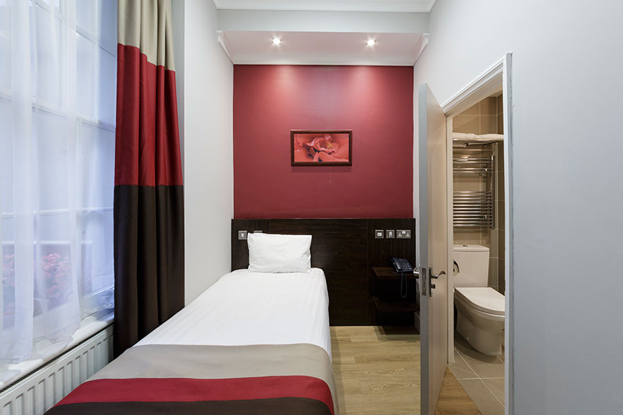 Royal Cambridge Hotel London