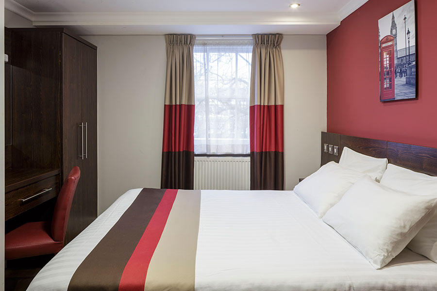 Royal Cambridge Hotel London