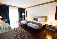 Philea Mines Beach Resort